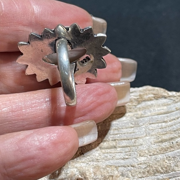 SOLD…Beautiful Baroque Pearl Sterling Ring - Picture 6 of 6